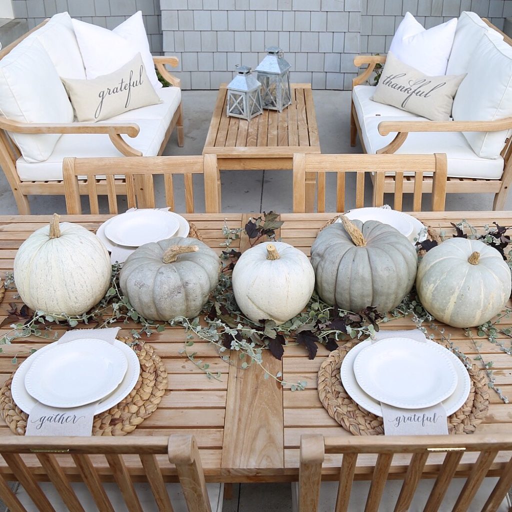 how-to-sytle-neutral-fall-table